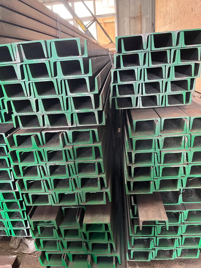 乌伊岭幕墙槽钢插芯